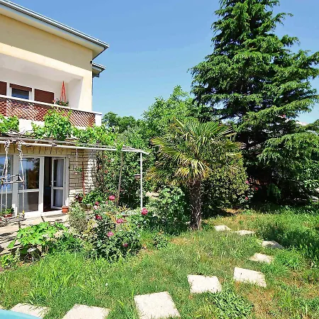 Apartment Irena